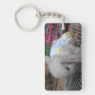 Een konijn in een jurk sleutelhanger