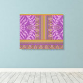 Een kruissteekpatroon met een paarse en gele B Canvas Afdruk (Insitu (Houten vloer))