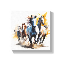 Een kudde wilde paarden die door een weide rennen