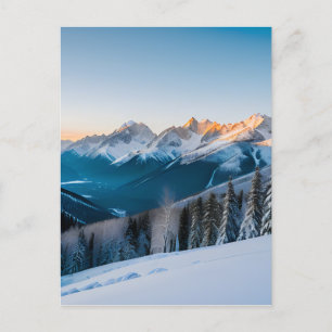 Een landschap van een met sneeuw bedekte berg briefkaart