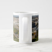 Een landschappelijk uitzicht van Washington DC Jumbo Beker (Achterkant)