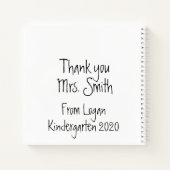 Een leraar neemt een hand in notitieboek (Achterkant)