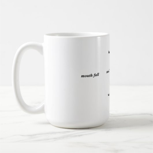 een leuke mok voor het meten van koffie (Links)
