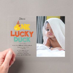 Eén Lucky Duck Uitnodiging 1e Verjaardag Foto Acryl Uitnodigingen