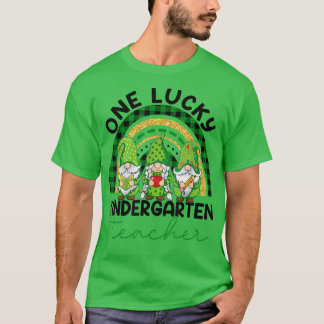 Eén Lucky Kindergarten Leraar Gnome St Patricks D T-shirt