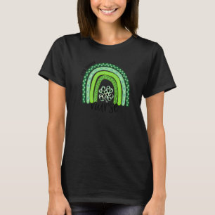 Eén Lucky Nurse St Patrick S Day Boho Rainbow Leop T-shirt