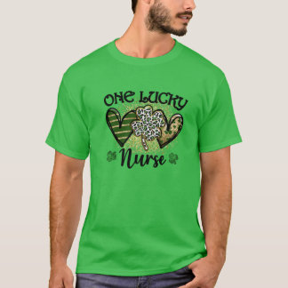 Eén Lucky Nurse St Patricks Day Leopard Shamrock N T-shirt