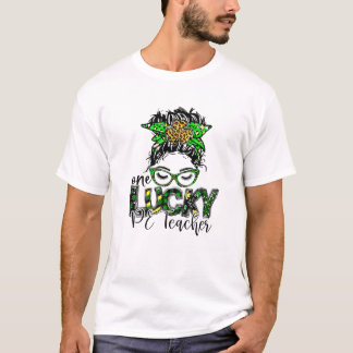 Eén Lucky PE leraar St Patrick Day Docer LOVE K T-shirt