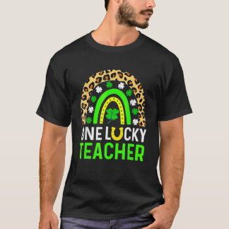 Eén Lucky Teacher Leopard Shamrock Rainbow St Patr T-shirt