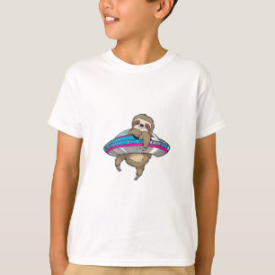 Een luiaard die aan een ufo hangt. t-shirt