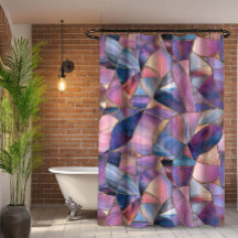 Een luxueus paarse tonen gebrandschilderd glas pat
