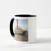 Een M-1A1 hoofdslagtank Mok (Voorkant links)