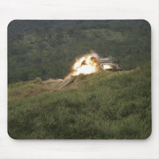 Een marinier scoort een directe hit muismat (Voorkant)