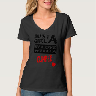 Een meisje in liefde met een klimmer t-shirt