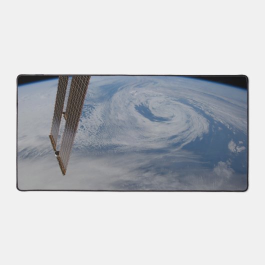 Een mid-atlantisch lagedruksysteem. bureaumat (Voorkant)