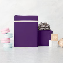 Een minimalistische paarse achtergrond met subtiel