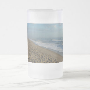 Een Mok van een colacaopieur, gevroren glazen bier