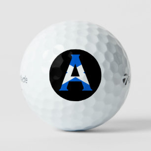 Een monogram bedekt met Schotse vlag tmtp5 gbcnt Golfballen