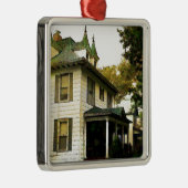 Een mooi huis metalen ornament (Rechts)