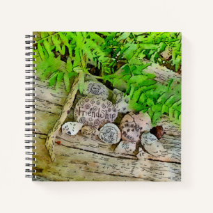 Een mooi tijdschrift met natuur en rommel notitieboek