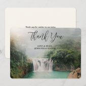 Een mooi waterval door een Lush Green Forest Bedankkaart (Voorkant / Achterkant)