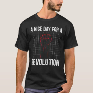 Een mooie dag voor een revolutionaire man die de d t-shirt
