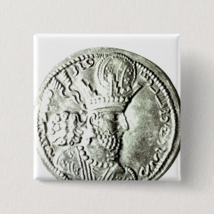 Een muntstuk waarop het profiel van Shapur II is a Vierkante Button 5,1 Cm