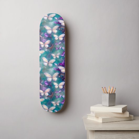Een mysterie met een vlinderreeks, ontwerp 1 skateboard (Muurkunst)