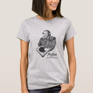 Een nieuwe manier om oude dekken te draaien t-shirt