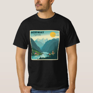 Een nostalgische klassieke reisposter – Noorwegen  T-shirt