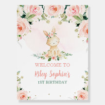 Een of andere Bunny is een roze Floral Rabbit Part