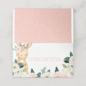 Een of andere konijn is het draaien van een eerste (Buitenkant ongevouwen)