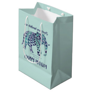 Een olifant vergeet nooit - 'Birthday' Kaart 3 Medium Cadeauzakje