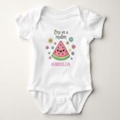 Een One in a Melon Custom Name Romper (Voorkant)