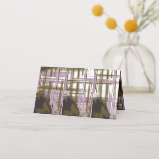 Een ongerept meer genesteld tussen besneeuwde berg (Achterkant)