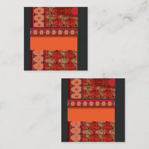 Een ontwerp van een rood en goud patroon klantenkaartje