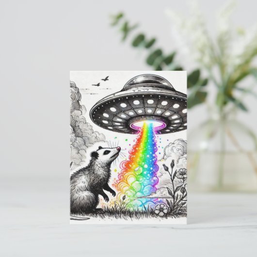 Een opossum met een paar vogels en een ufo briefkaart (Staand voorkant)