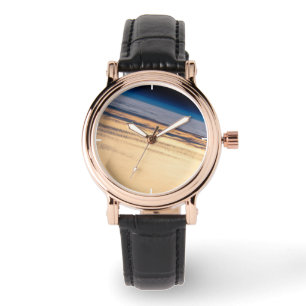 Een orbitale zonsondergang voor de kust van Baja C Horloge