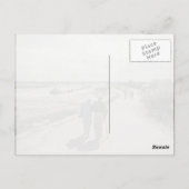 Een oud echtpaar dat op straat loopt briefkaart (Achterkant)