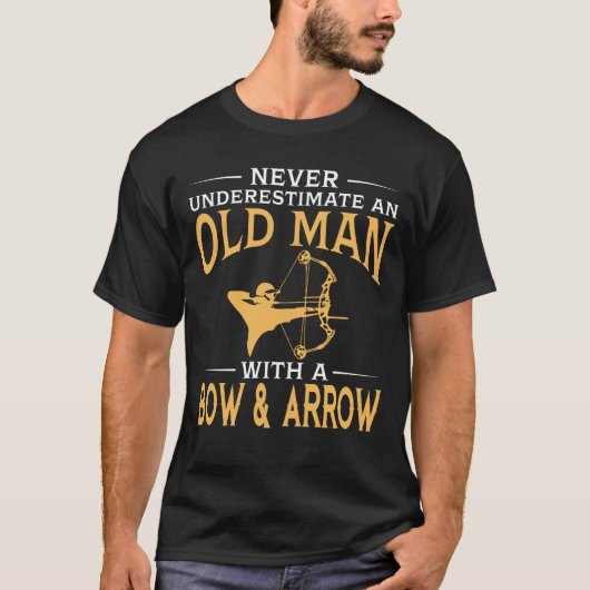 Een oud Man met een pijl en een pijl T-shirt (Voorkant)