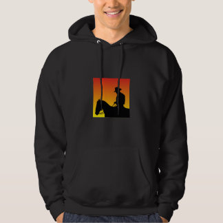 Een overdekt sweatshirt met een paard voor hem