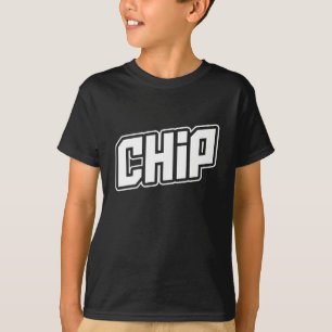 Een paar chips van het oude blok t-shirt