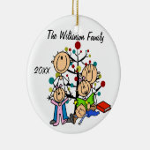 Een paar met twee meisjes, een speciale feestdag v keramisch ornament (Rechts)