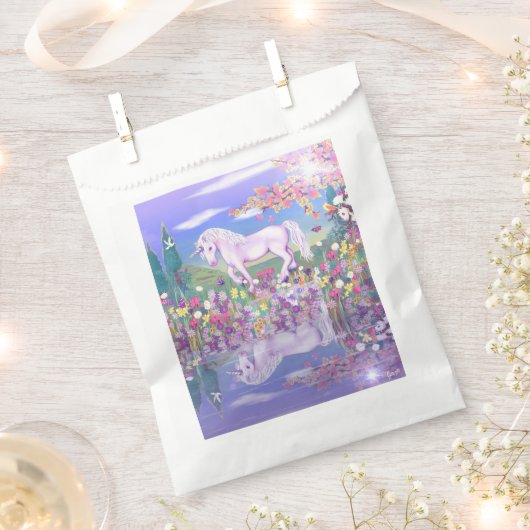 Een paars paradijs bedankzakje (Geknipt)