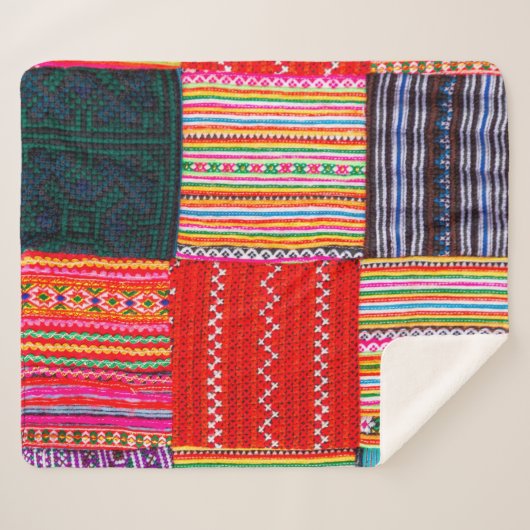 een patchwerkquilt in multicolor aziatische stijl sherpa deken (Voorkant (horizontaal))