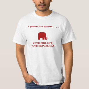 Een persoon die pro-leven stemt (rode letters) t-shirt
