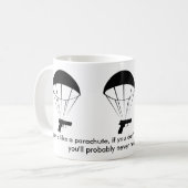 Een pistool is als een parachute! Geweldige Mok! Mok (Voorkant links)