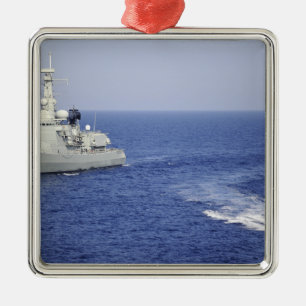 Een Portugese marine-eenheid in een opblaasbare bo Metalen Ornament