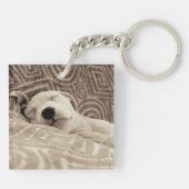 Een rode hond sleutelhanger (Achterkant)