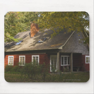 Een rode logstartpagina muismat